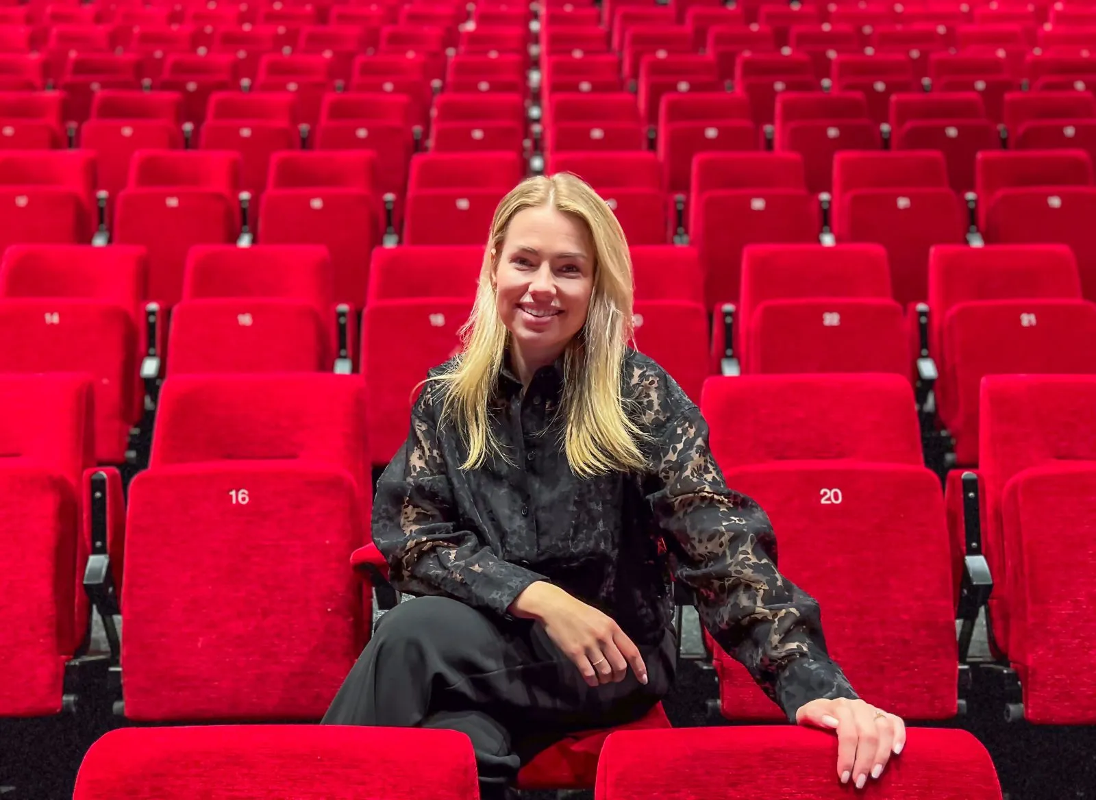 2025 Maaike Vinck (uit magazine) 2025 Maaike Vinck (uit magazine)
