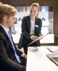 Zelfstandig werkend gastheer/gastvrouw