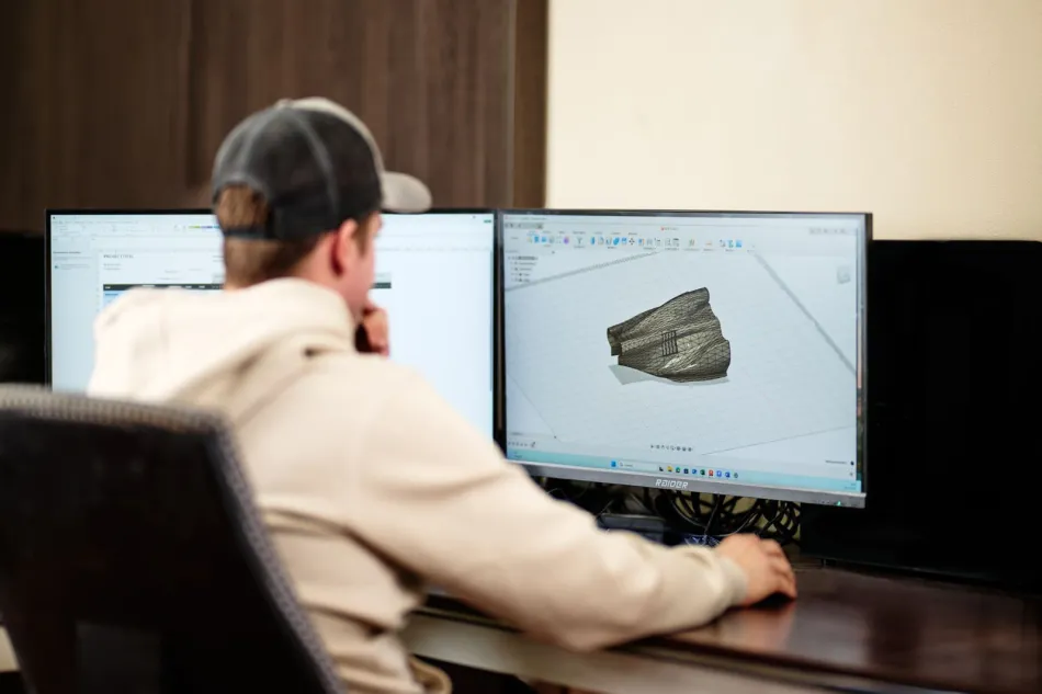 Van atelier tot attractiepark: het ondernemerspad van alumnus Mees